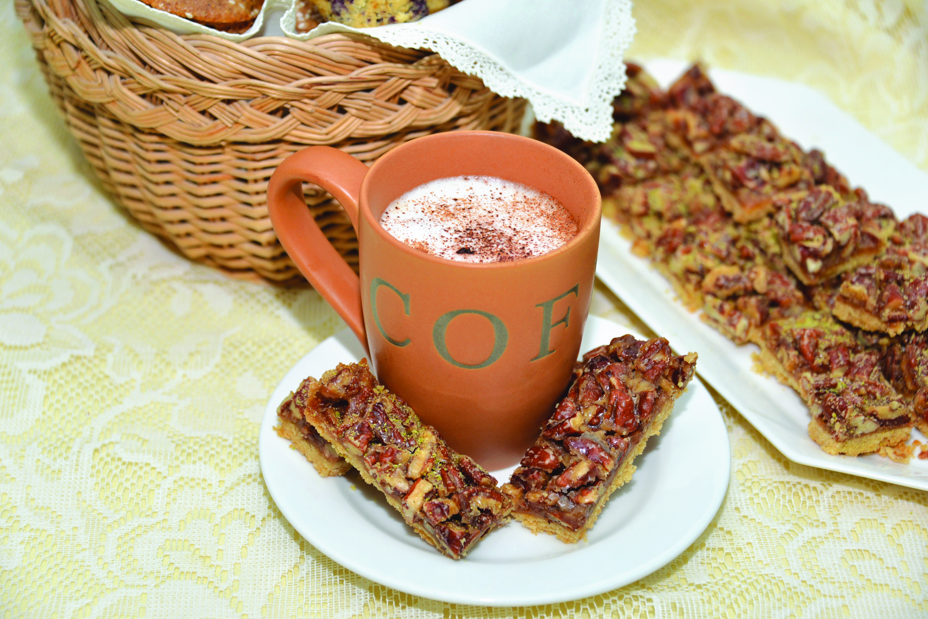 Pecan Bars (American Style)